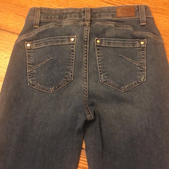 Jones New York Signature Madison Slim Jeans stretch size 2 denim faded - Picture 8 of 15